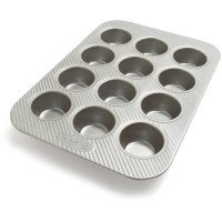 Sur La Table Platinum Professional Standard Muffin Pan