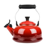 Le Creuset Classic Whistling Teakettle