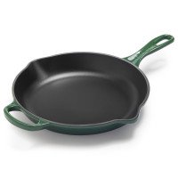 Le Creuset Signature Juniper Skillet