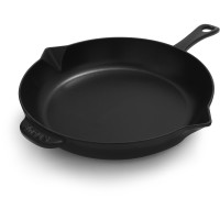 Staub Black Skillet