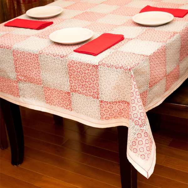 Handmade Medallion Rose Large Table Cloth (India)