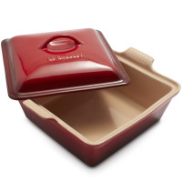 Le Creuset Heritage Square Covered Baker
