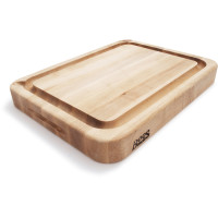 John Boos & Co. Deep-Groove Maple Board with Pouring Spout