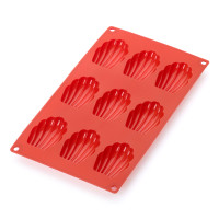 Lekue 9-Cavity Madeleine Mold