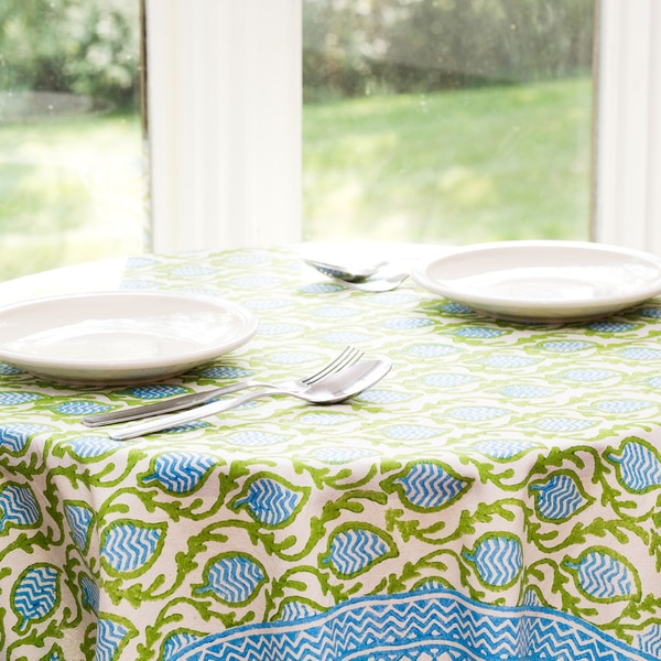 Handmade Sustainable Threads Small Tranquility Green Table Cloth (India)